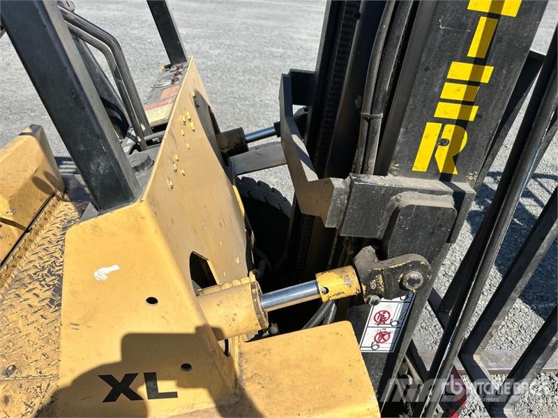 Hyster H40xL 3600 lb Pneumatic Tire Forklift Viličarji - drugo