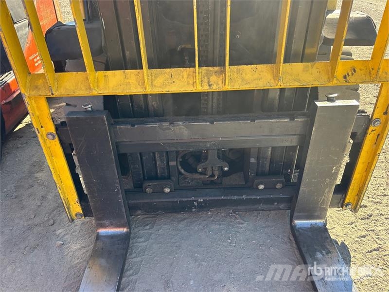 Hyster H50FT 4750 lb Pneumatic Tire Forklift Gaffeltrucker - Annet