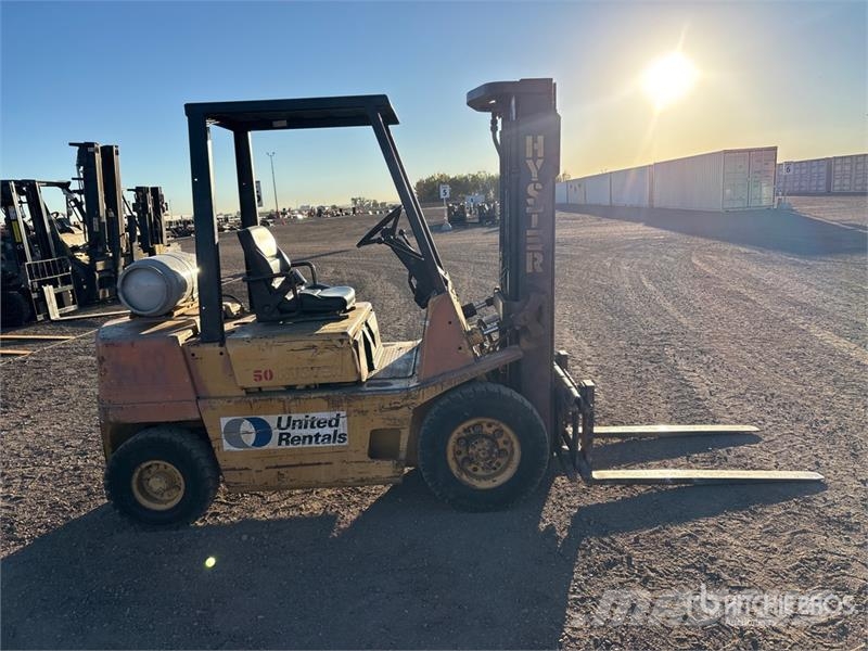 Hyster H50XL 5000 lb Pneumatic Tire Forklift Andere Gabelstapler