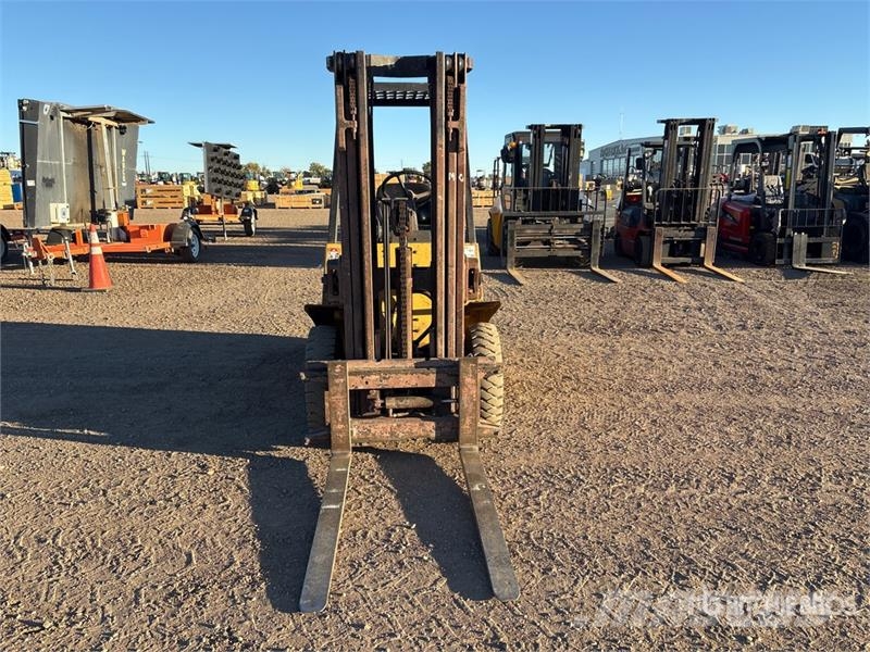 Hyster H50XL 5000 lb Pneumatic Tire Forklift Andere Gabelstapler