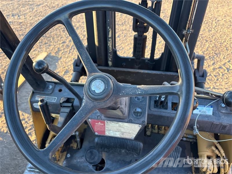 Hyster H50XL 5000 lb Pneumatic Tire Forklift Andere Gabelstapler