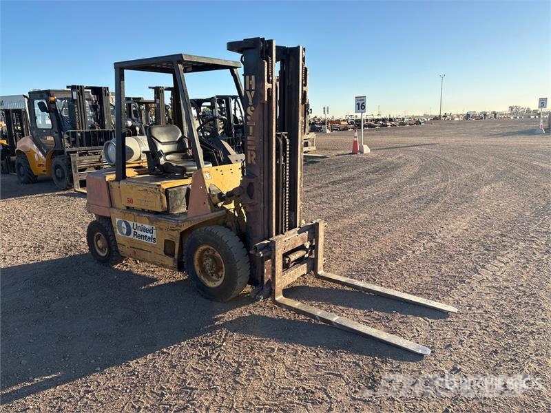Hyster H50XL 5000 lb Pneumatic Tire Forklift Andere Gabelstapler