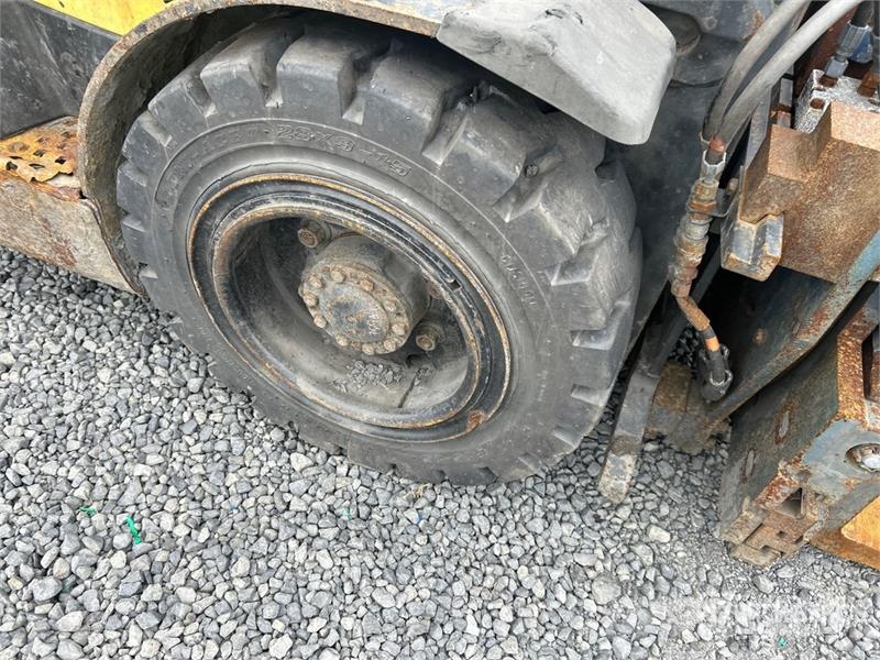 Hyster H7.0FT 4500 lb Forklift Другие складские механизмы