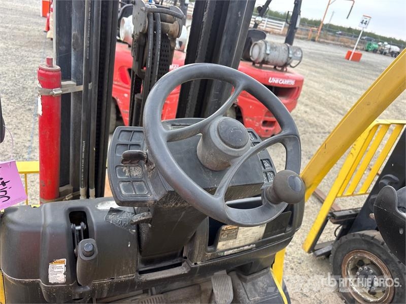 Hyster H7.0FT 6700 lb Cushion Tire Forklift شاحنات ذات رافعات شوكية - أخرى
