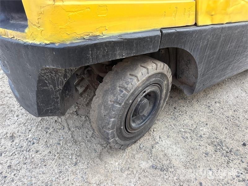 Hyster H70FT 6700 lb Pneumatic Tire Forklift 그 외 지게차