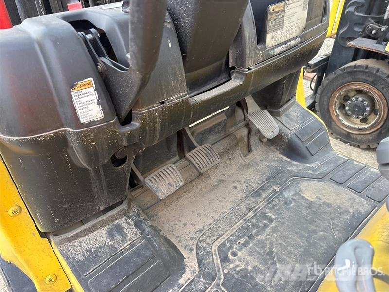 Hyster H70FT 6700 lb Pneumatic Tire Forklift 그 외 지게차