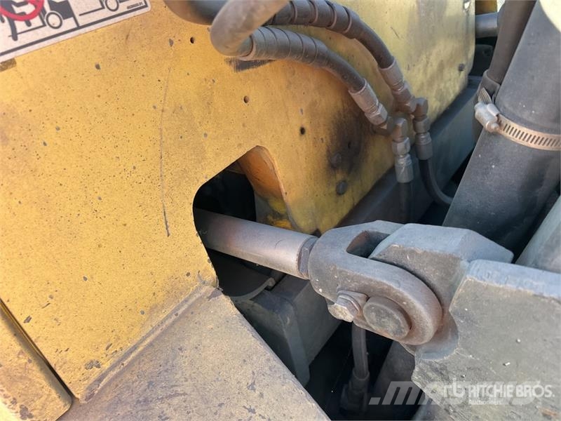 Hyster H80 XE 7750 lb Forklift (Inoperable) Інше