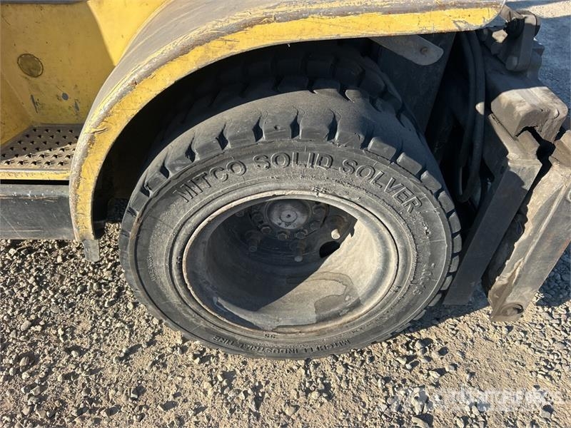 Hyster H80 XE 7750 lb Forklift (Inoperable) Інше