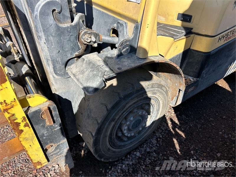 Hyster H90FT 8000 lb Pneumatic Tire Forklift Viličarji - drugo