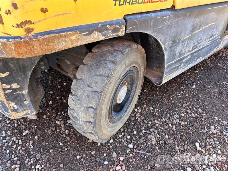 Hyster H90FT 8000 lb Pneumatic Tire Forklift Viličarji - drugo