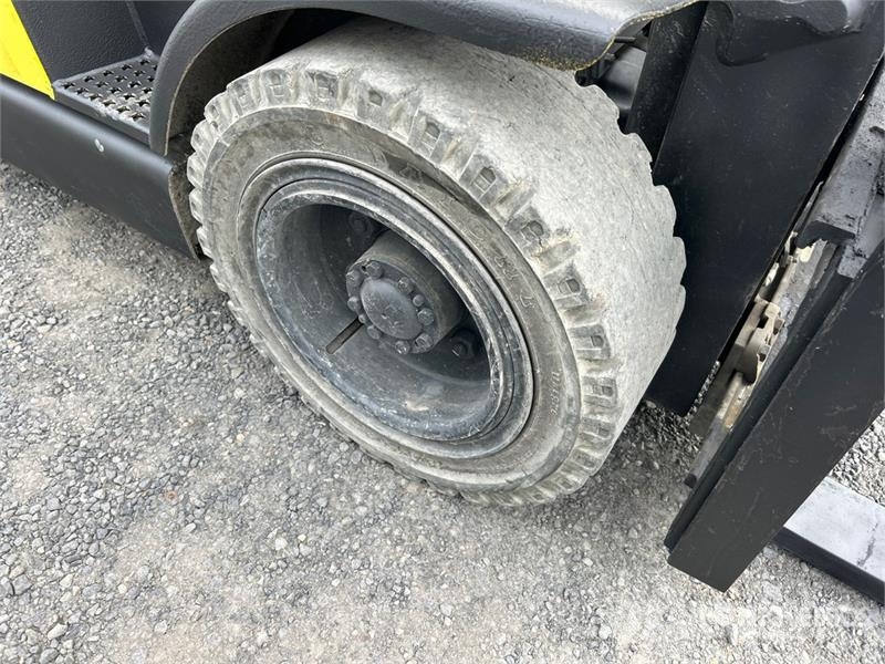 Hyster HX60XM 5750 lb Cushion Tire Forklift شاحنات ذات رافعات شوكية - أخرى