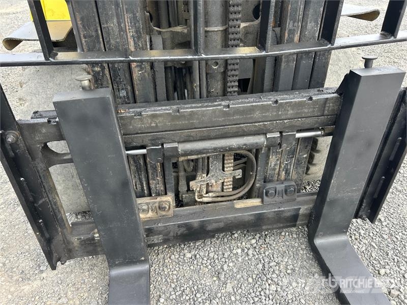 Hyster HX60XM 5750 lb Cushion Tire Forklift شاحنات ذات رافعات شوكية - أخرى
