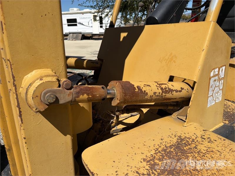 Hyster P50A Pneumatic Tire Forklift フォークリフト - その他