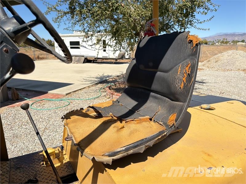 Hyster P50A Pneumatic Tire Forklift フォークリフト - その他