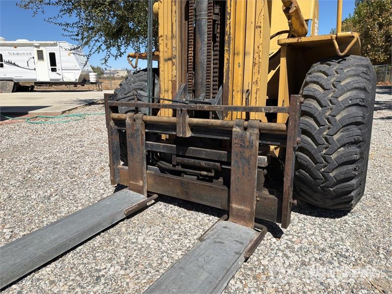 Hyster P50A Pneumatic Tire Forklift フォークリフト - その他
