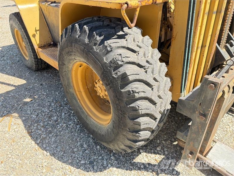 Hyster P50A Pneumatic Tire Forklift フォークリフト - その他