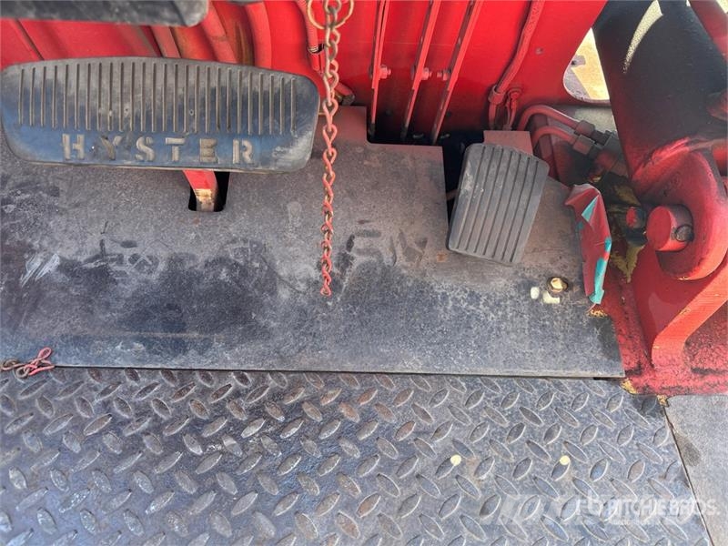 Hyster Pneumatic Tire Forklift Autokrāvēji - citi
