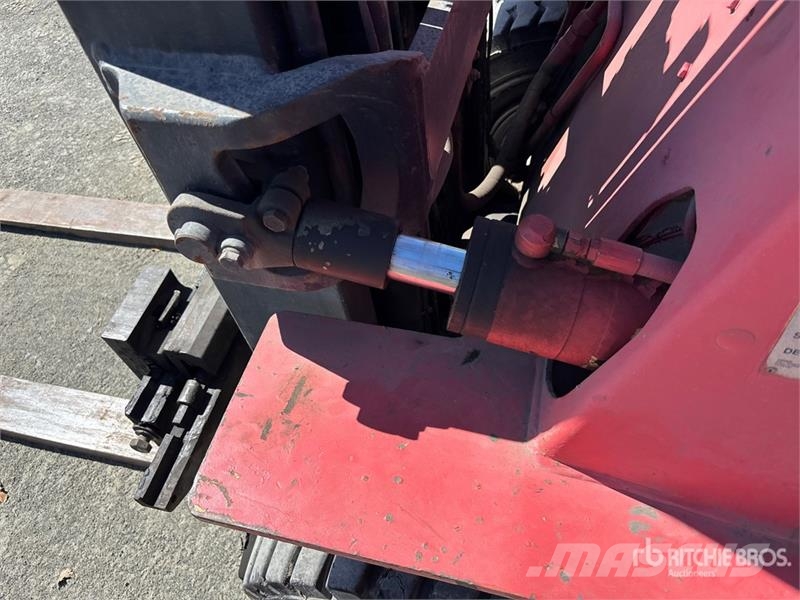 Hyster Pneumatic Tire Forklift Autokrāvēji - citi