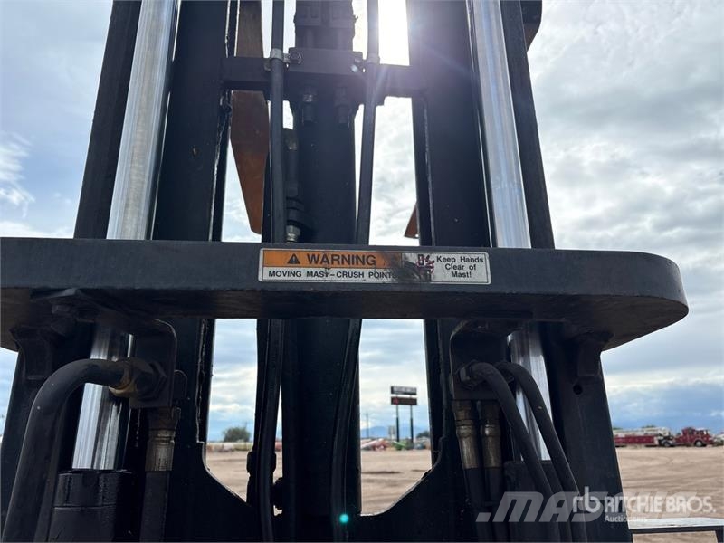 Hyster S120XL 12000 lb Cushion Tire Forklift Diger