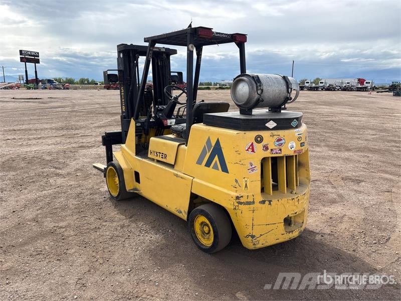 Hyster S120XL 12000 lb Cushion Tire Forklift Diger