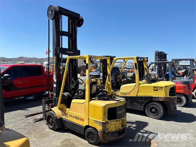 Hyster S30XMH2 1500 lb Cushion Tire Forklift Viličarji - drugo