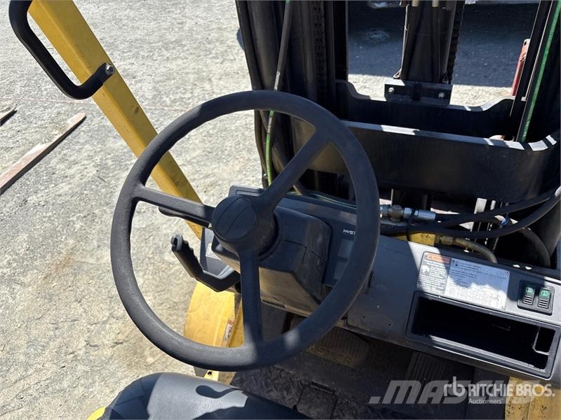 Hyster S30XMH2 Cushion Tire Forklift Diger
