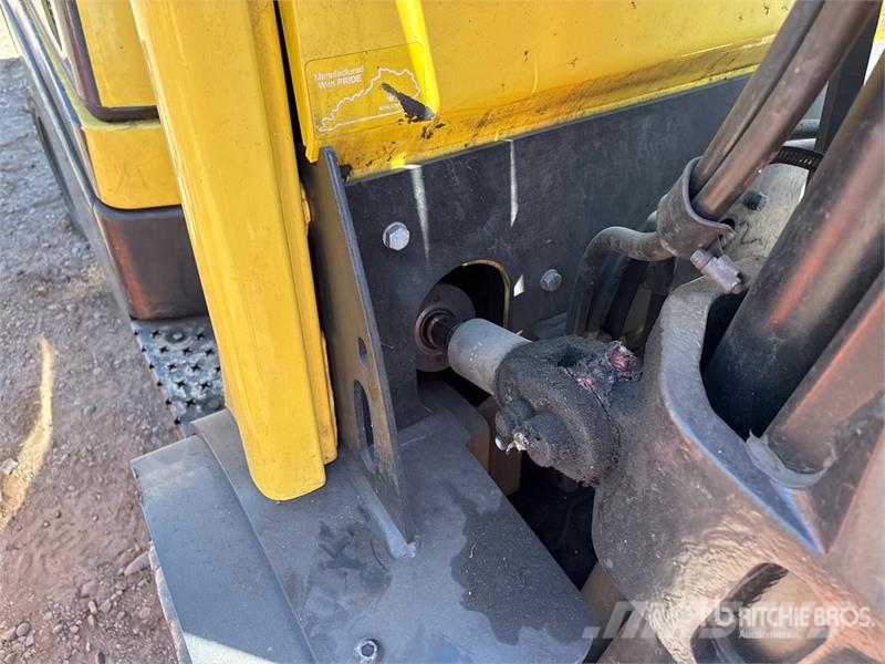 Hyster S50FT 4500 lb Pneumatic Tire Forklift Інше