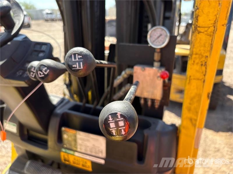 Hyster S50FT 4500 lb Pneumatic Tire Forklift Інше