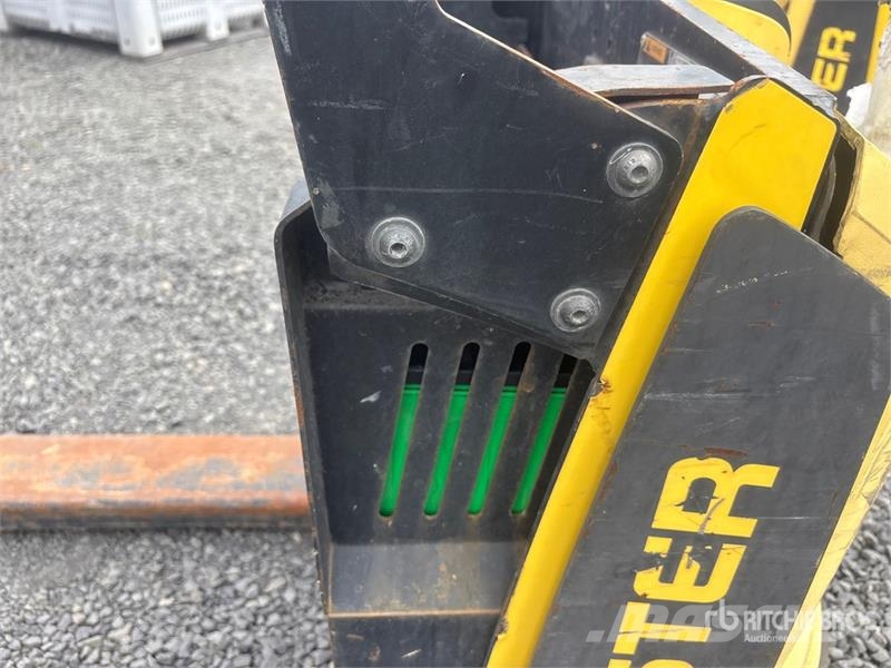 Hyster W45Z-HD 4510 lb Electric Pallet Jack (Inoperable) 手拉式油壓拖板車