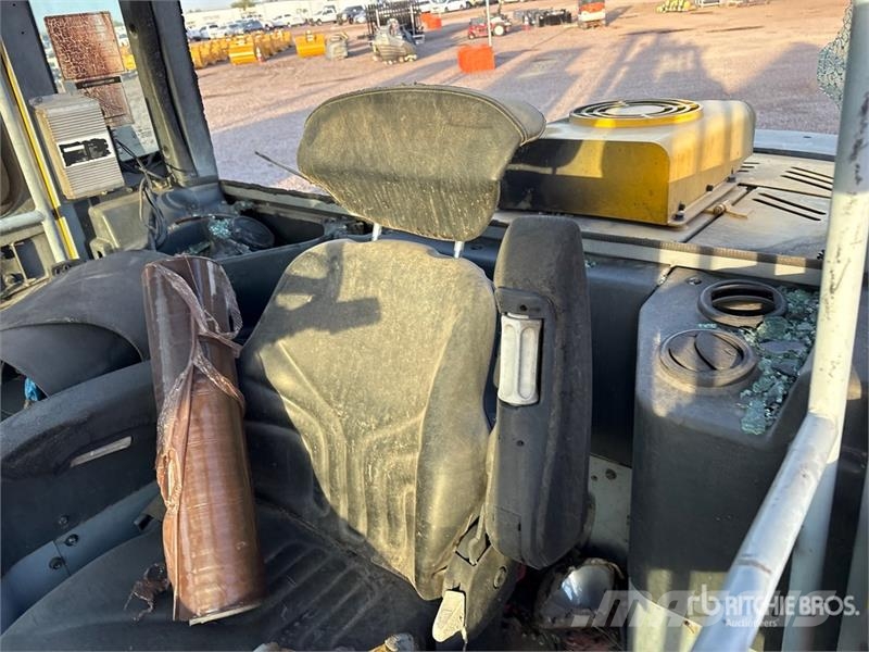 Hyundai 110D-7E 24251 24251 lb Forklift Другие складские механизмы