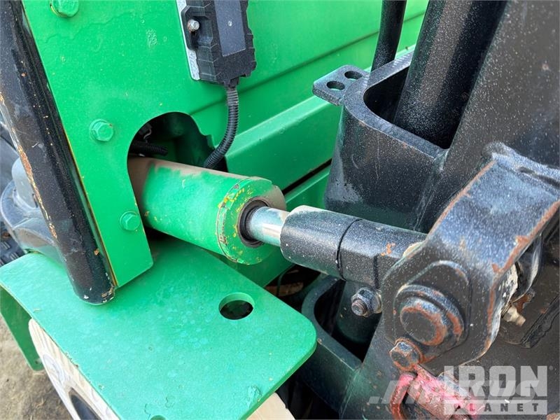 Hyundai 25L-7A 3340 lb Cushion Tire Forklift (Inoperable) Autokrāvēji - citi