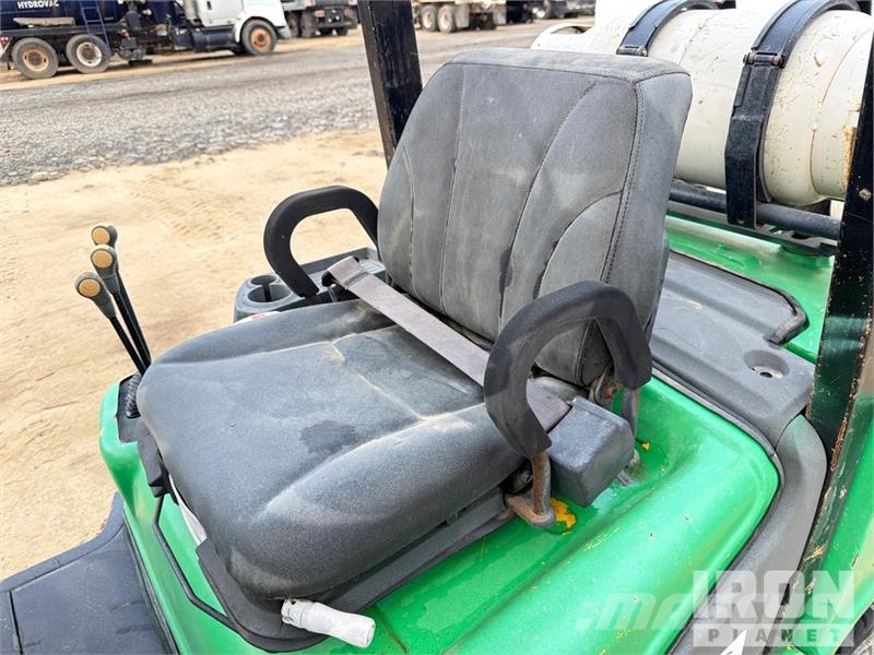 Hyundai 25L-7A 3340 lb Cushion Tire Forklift (Inoperable) Autokrāvēji - citi