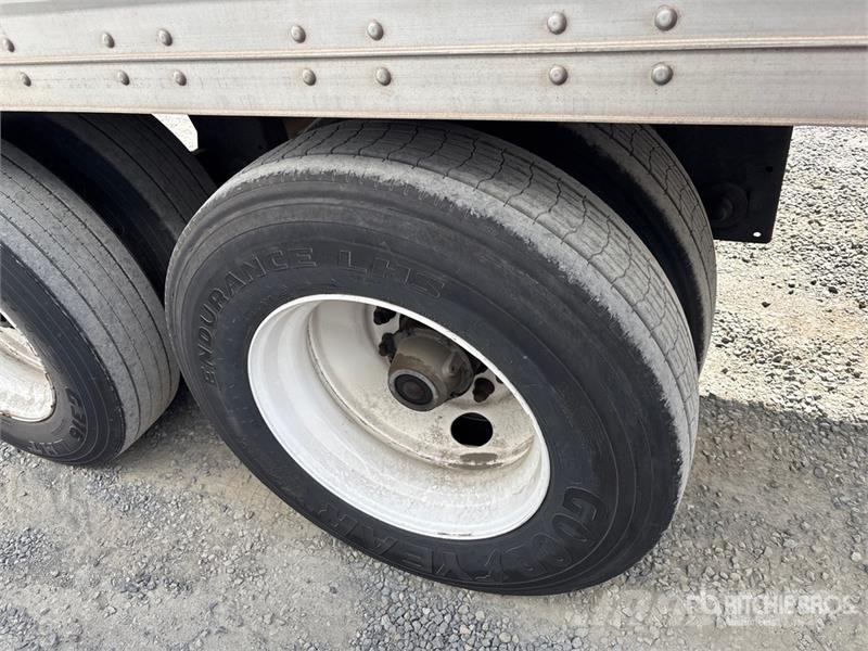 Hyundai 48 ft x 102 in T/A Refrigerated Trailer 冷凍冷蔵トレーラー