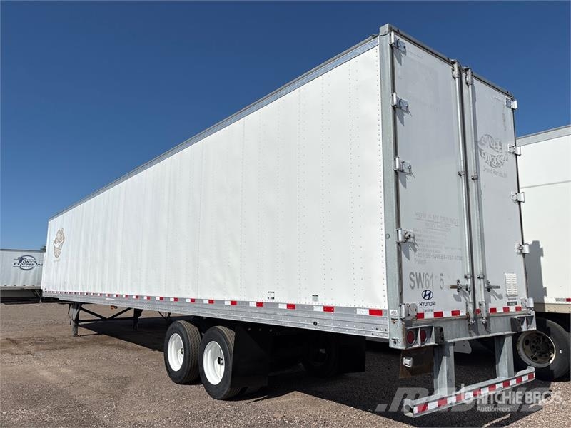 Hyundai 53 ft x 102 in T/A Van Trailer Причепи-фургони