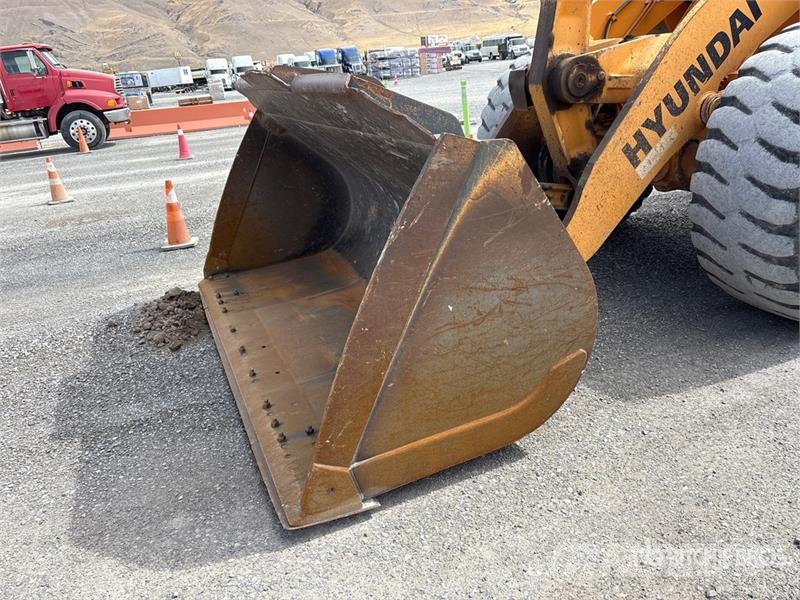 Hyundai HL970 Wheel Loader Колесни товарачи