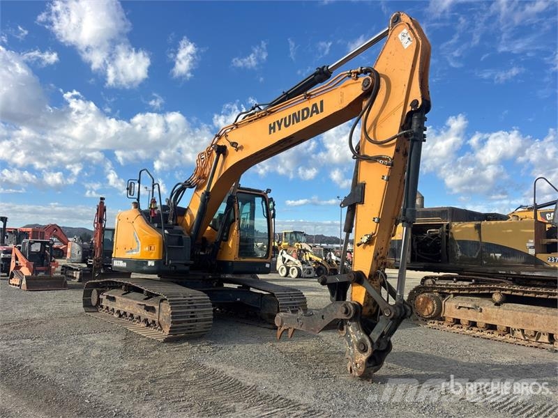 Hyundai HX235 LCR Tracked Excavator Pásová rýpadla
