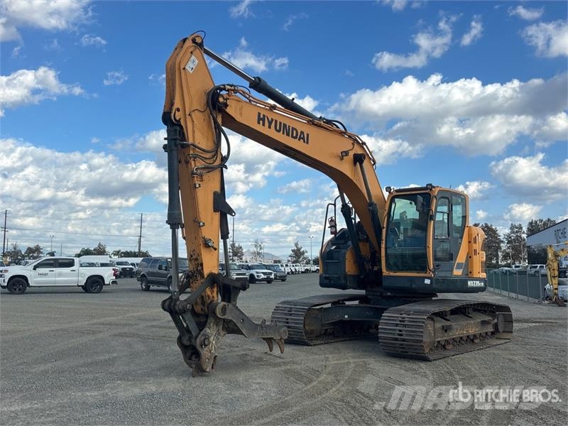 Hyundai HX235 LCR Tracked Excavator Pásová rýpadla
