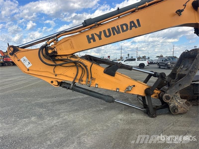 Hyundai HX235 LCR Tracked Excavator Pásová rýpadla