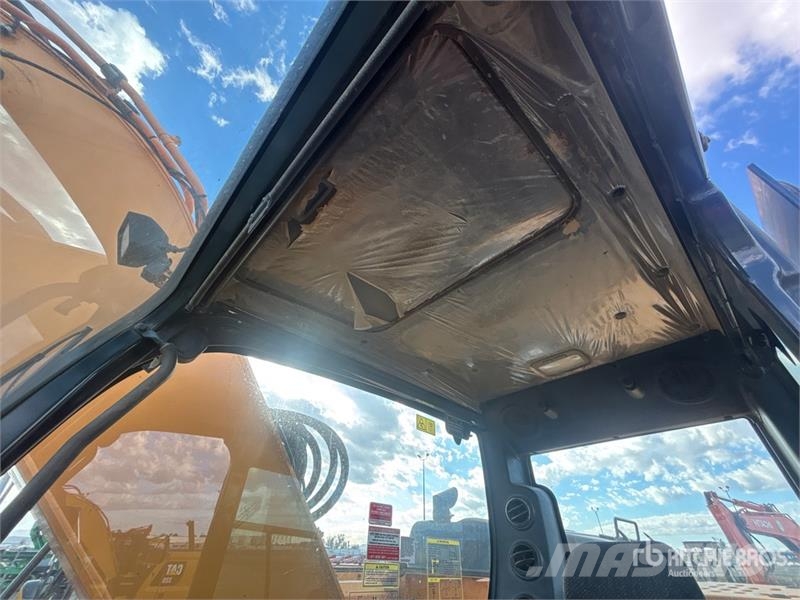 Hyundai HX235LCR Tracked Excavator Gravemaskiner på larvebånd