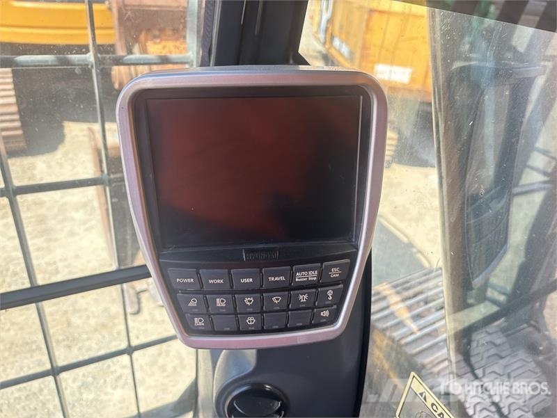 Hyundai HX235LCR Tracked Excavator Bageri guseničari
