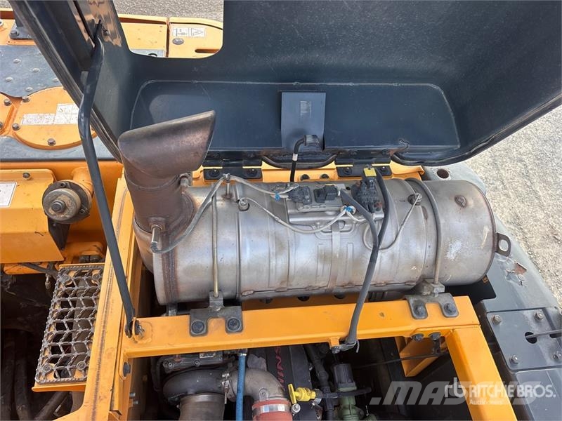 Hyundai HX235LCR Tracked Excavator Gravemaskiner på larvebånd