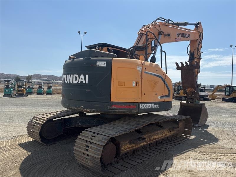 Hyundai HX235LCR Tracked Excavator Bageri guseničari