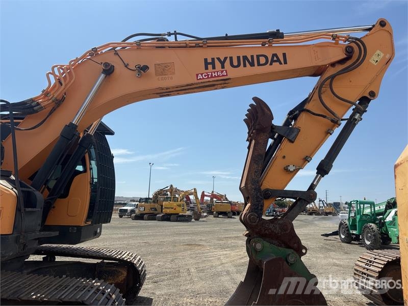Hyundai HX235LCR Tracked Excavator Bageri guseničari