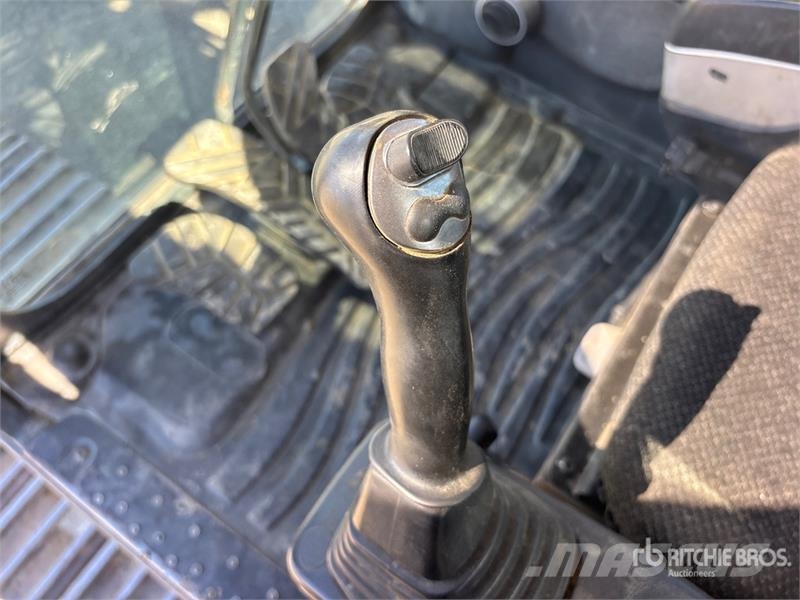 Hyundai HX330L Tracked Excavator Escavadoras de rastos