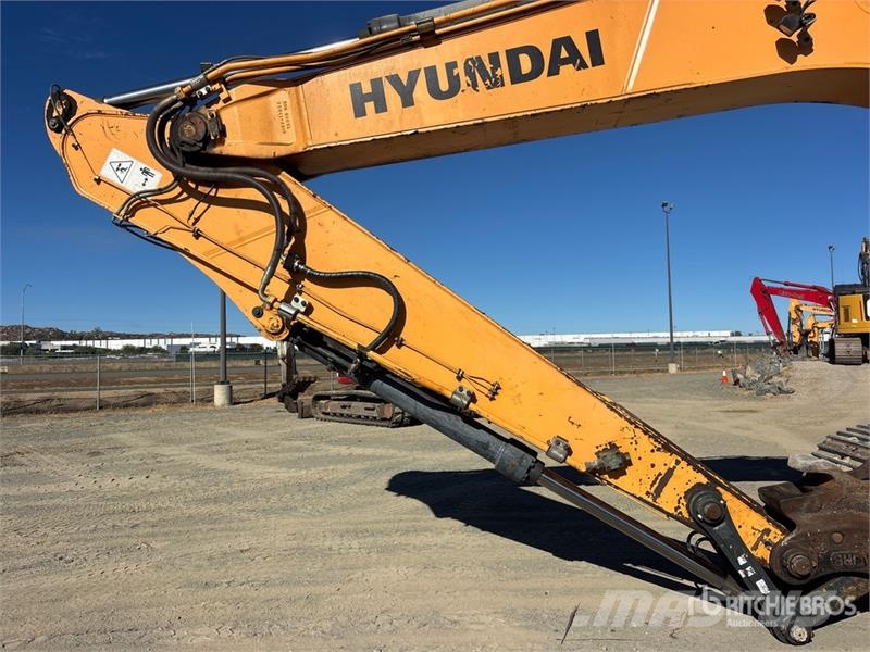 Hyundai HX330L Tracked Excavator Escavadoras de rastos