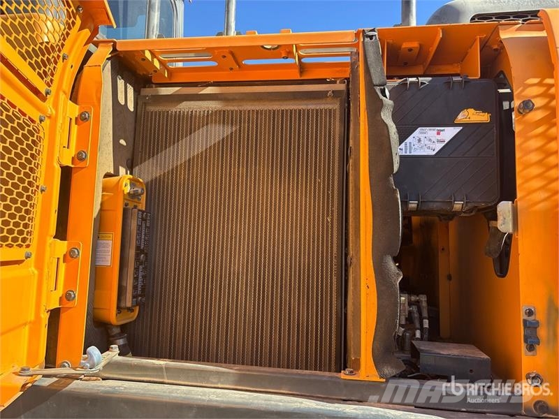 Hyundai HX330L Tracked Excavator Escavadoras de rastos