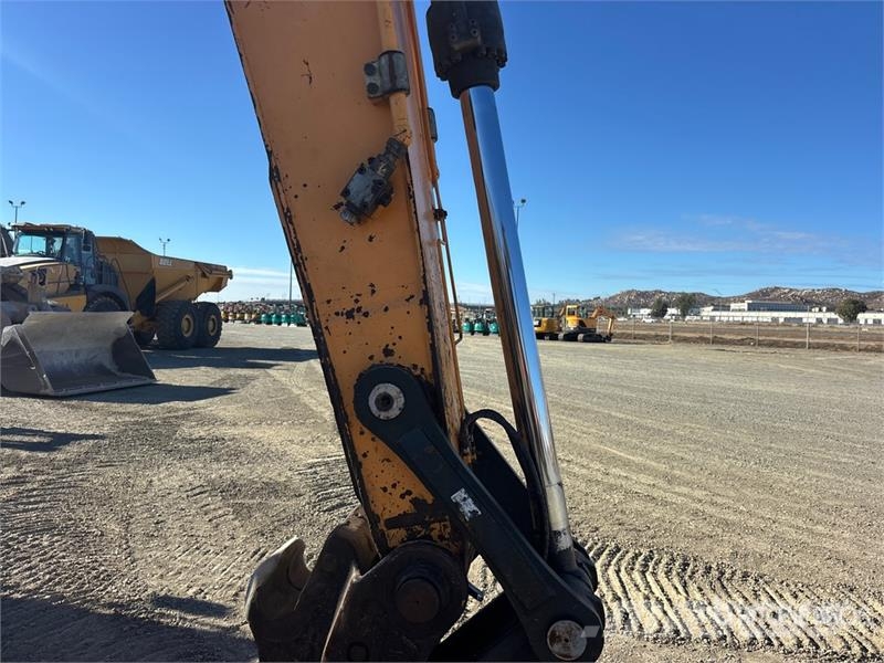 Hyundai HX330L Tracked Excavator Escavadoras de rastos