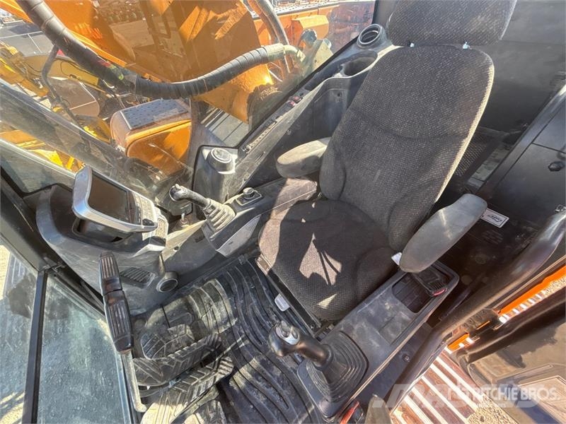 Hyundai HX330L Tracked Excavator Escavadoras de rastos