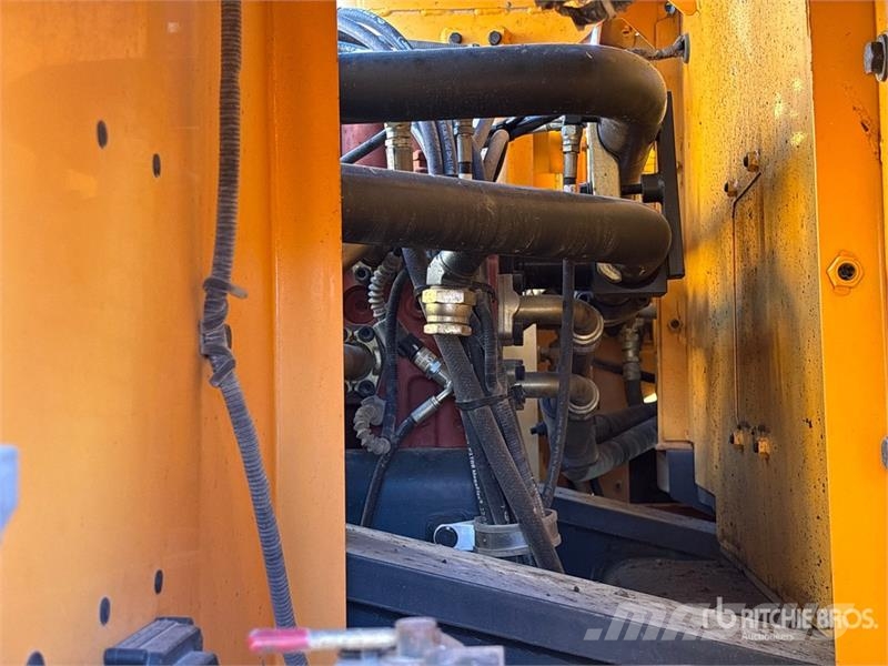 Hyundai HX330L Tracked Excavator Escavadoras de rastos
