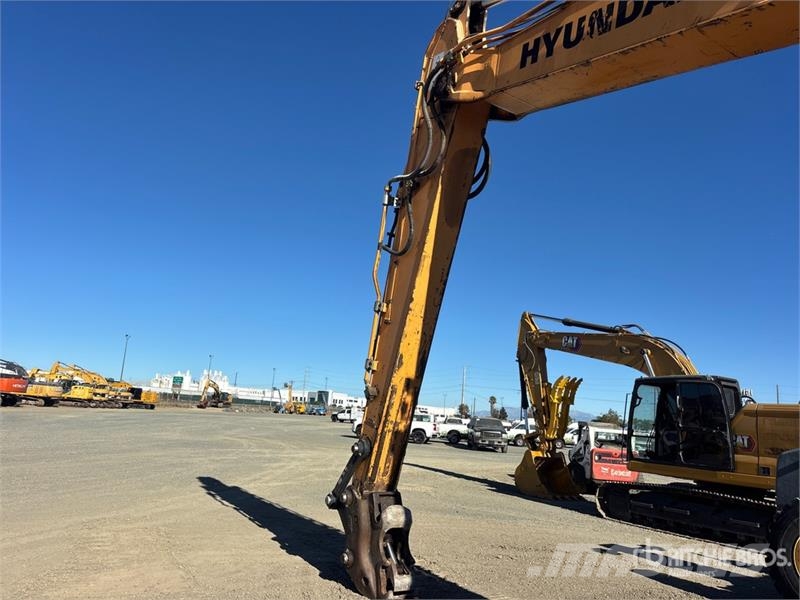 Hyundai HX330L Tracked Excavator Escavadoras de rastos